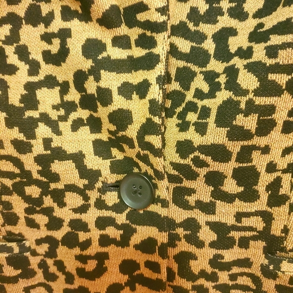Leopard Print Fall Jacket - Picture 5 of 5